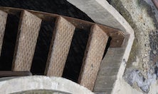 View org-dsc8093.jpg